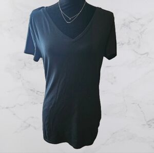 Merona women's large Ultimate black tee